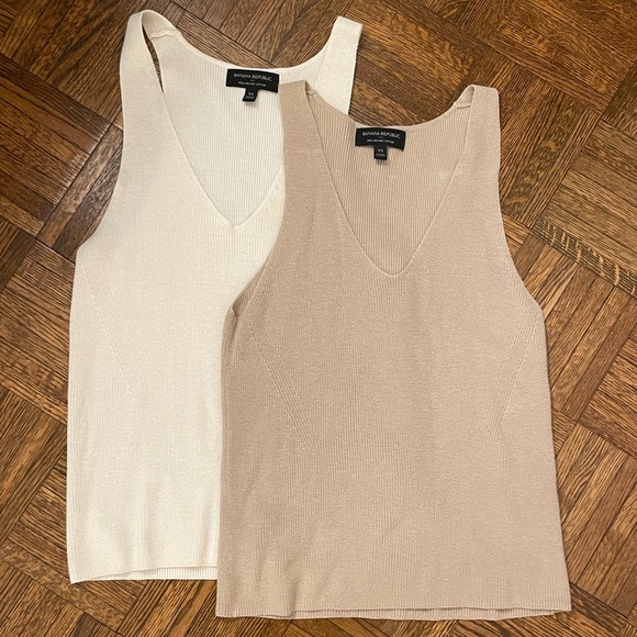 Banana Republic Tops - Lot of 2 - Banana Republic Sweater Tanks XS